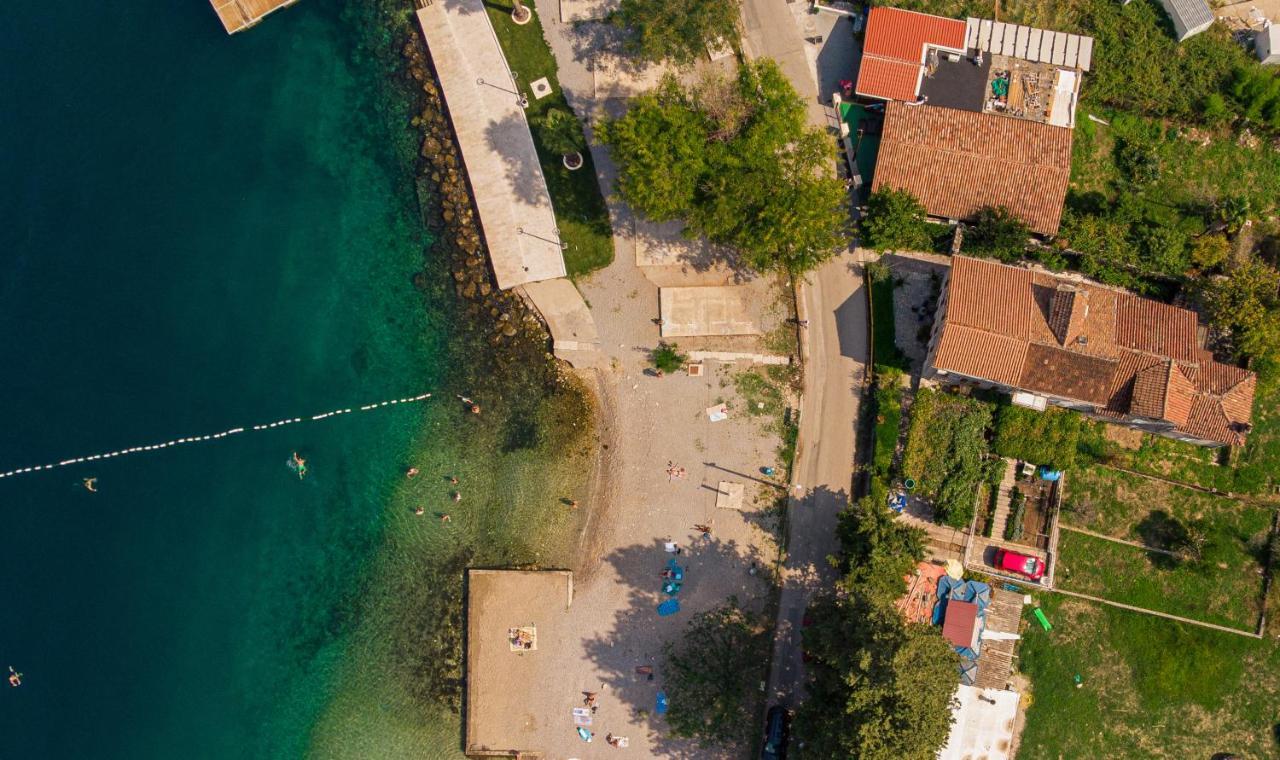 Beachfront House Jovan Kotor Eksteriør bilde